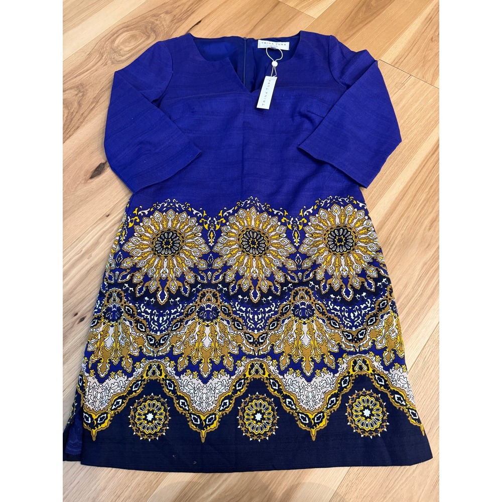 Trina Turk Shift Dress Women Size 4 Blue Purple Cotton V-Neck Medallion NWT